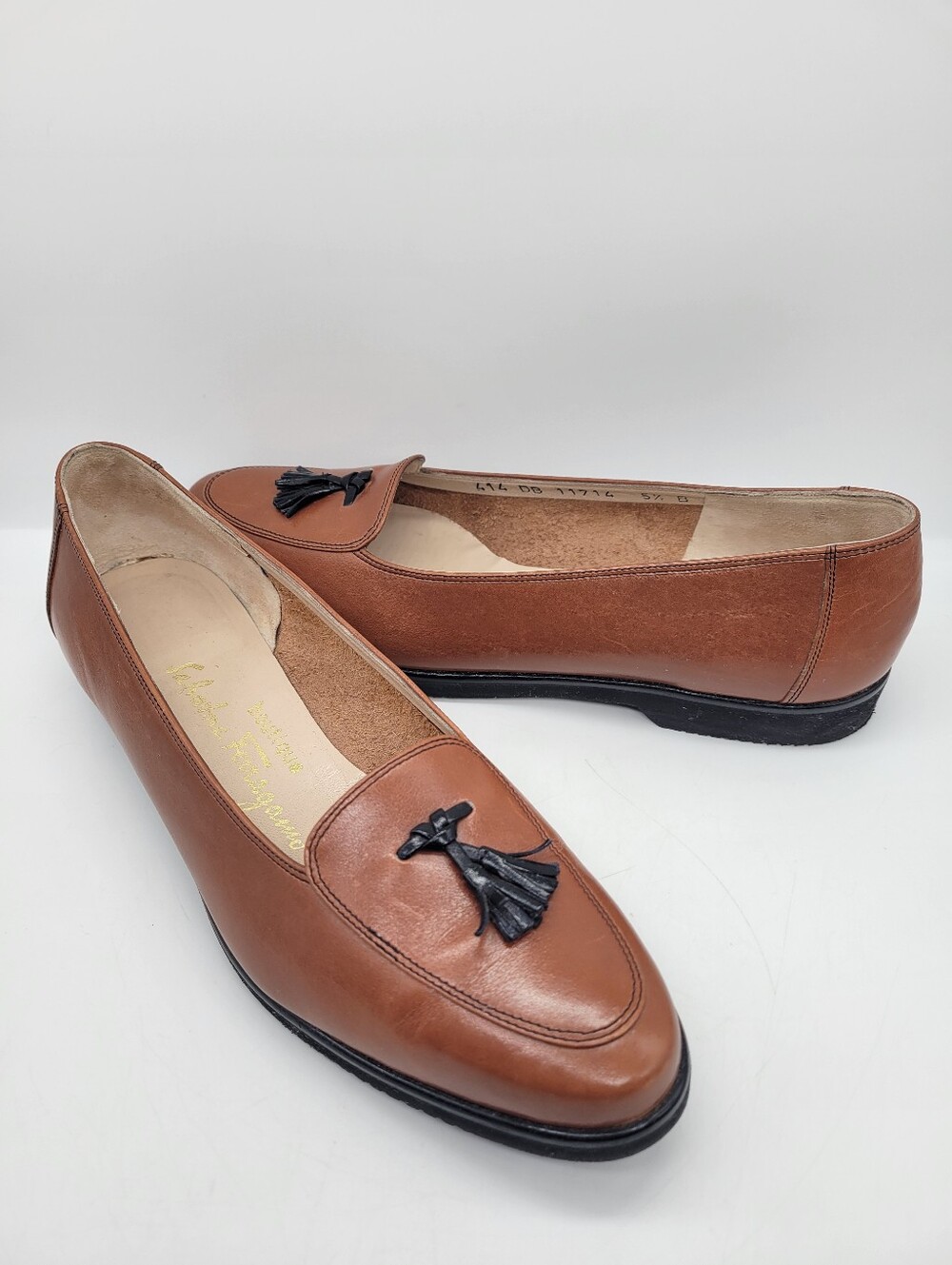 Salvatore Ferragamo Womens Loafers Cognac Brown Leather Tassel Flats Shoes 5.5 B